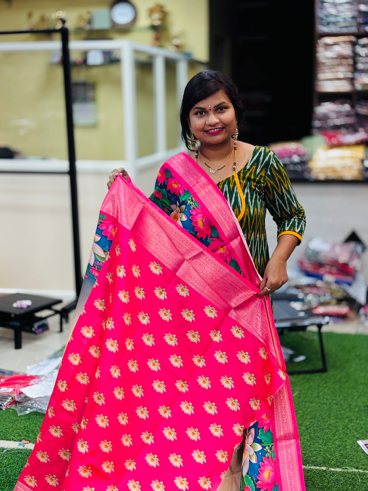 2D Dola Managlagiri Sarees