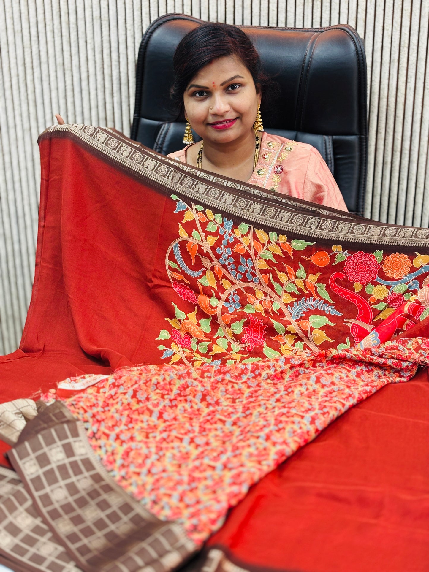 Mashmellow georgette warm borders saree