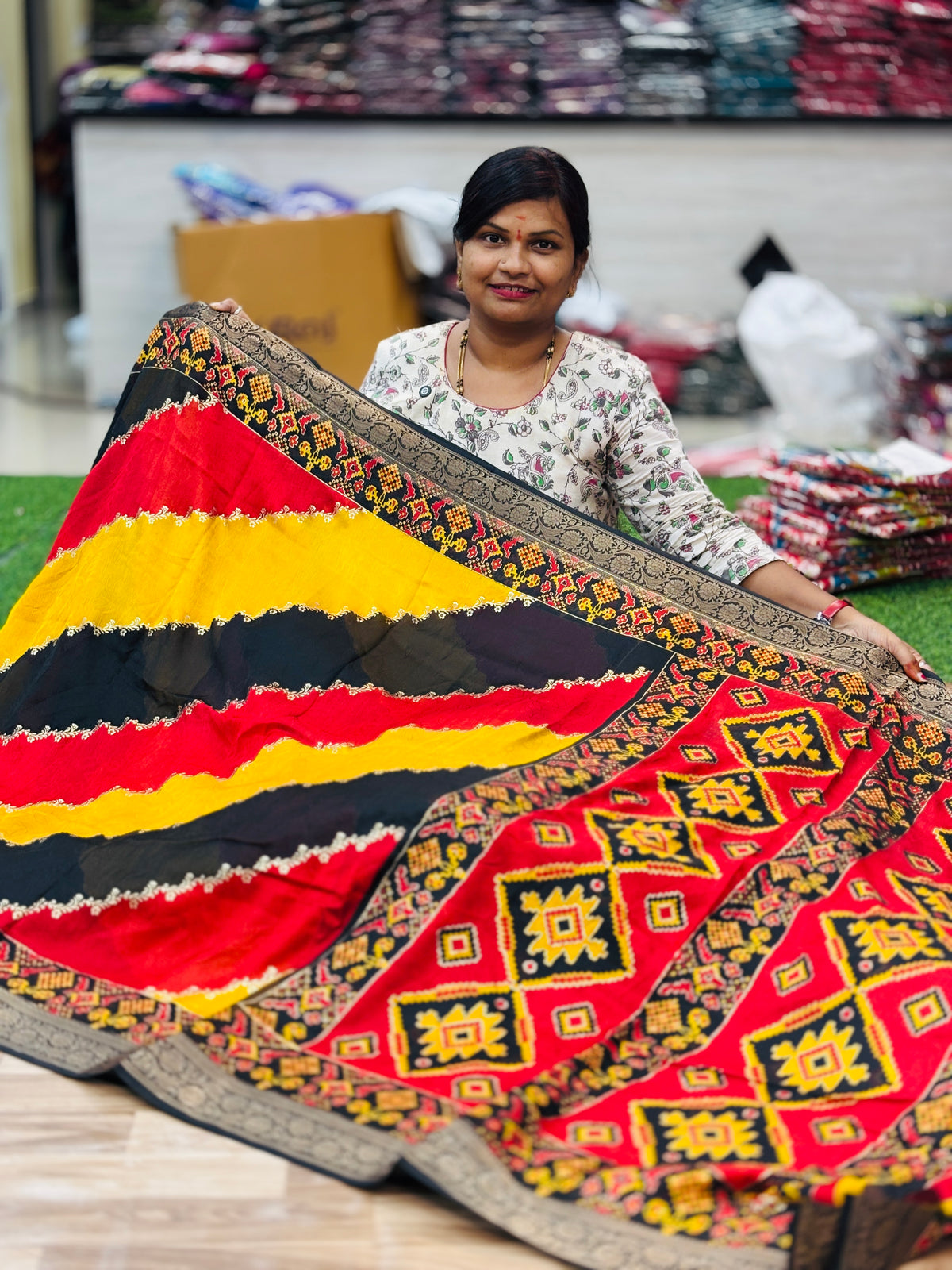 Pochampally Rangkots Sarees
