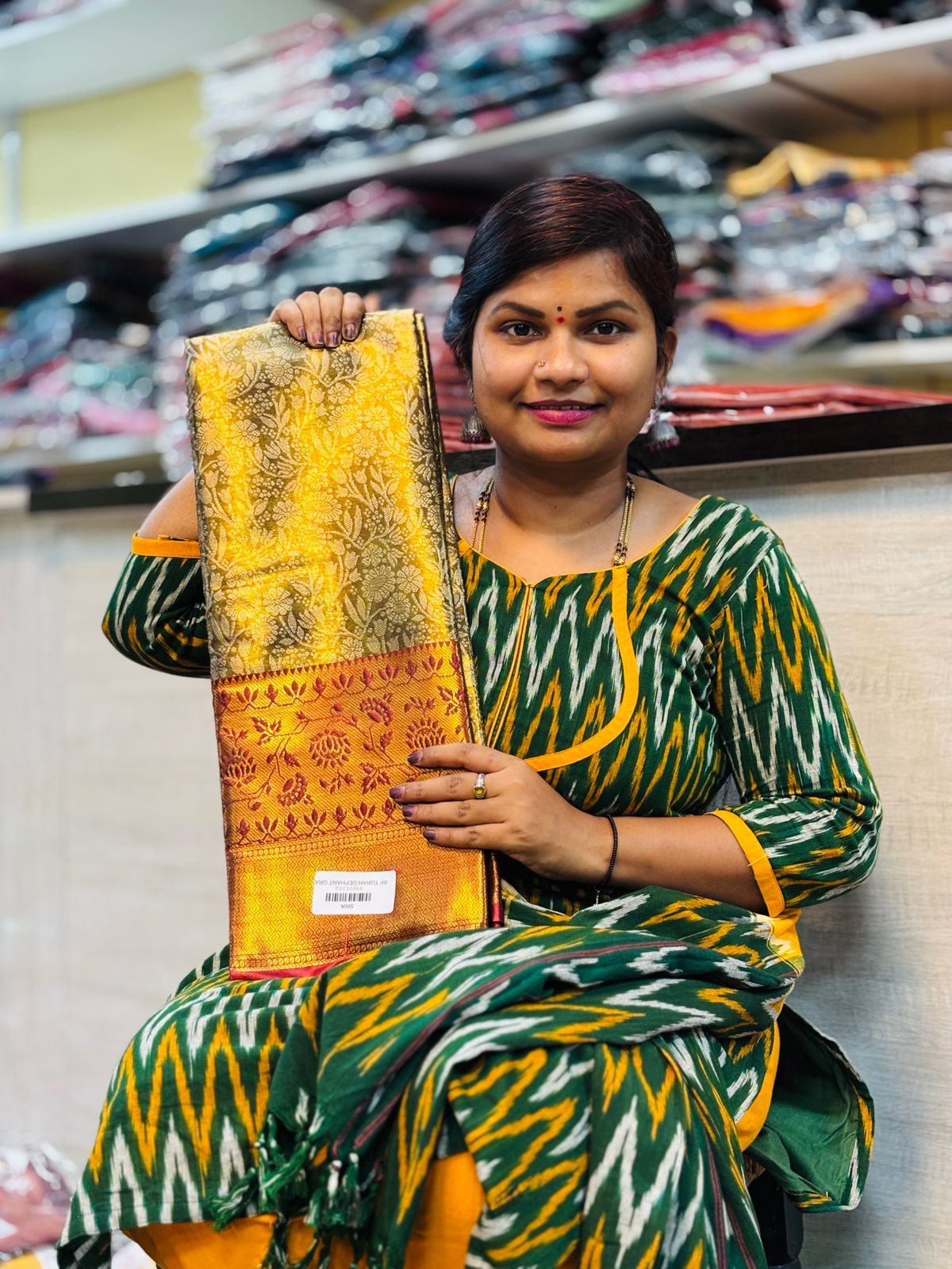 Pattu Sarees Offer