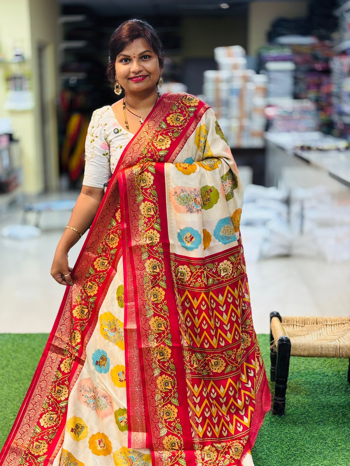 Georgette Gap Borders Saree