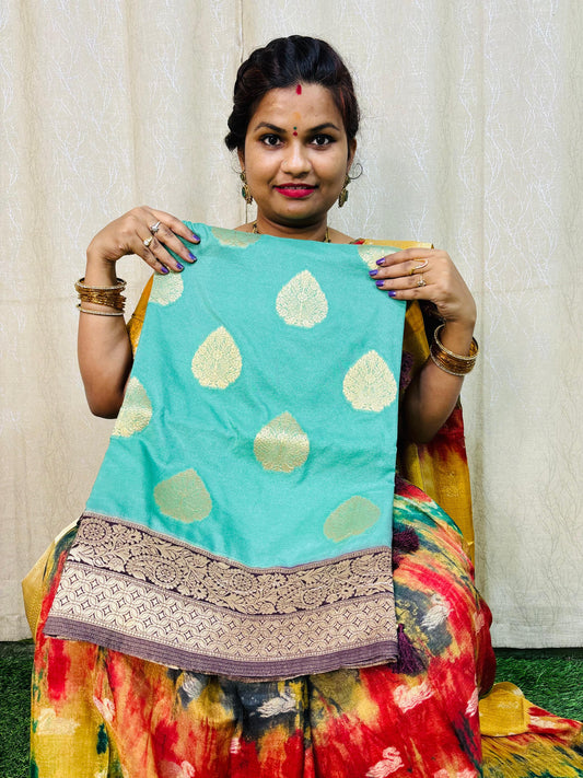 సెమీ కంచి పట్టు