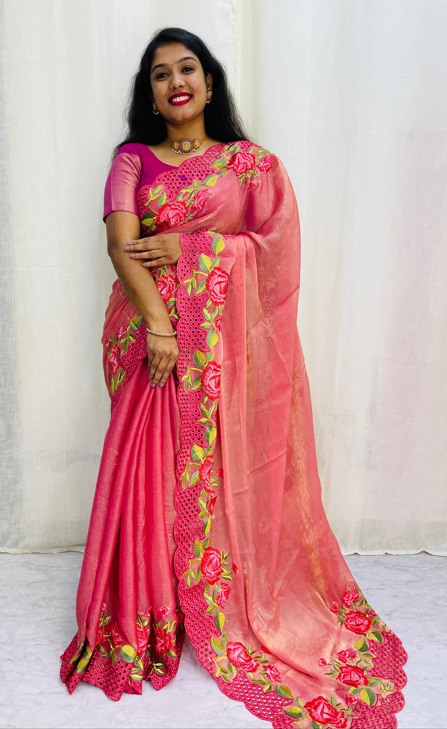 షిమ్మర్ టిష్యూ కట్వర్క్