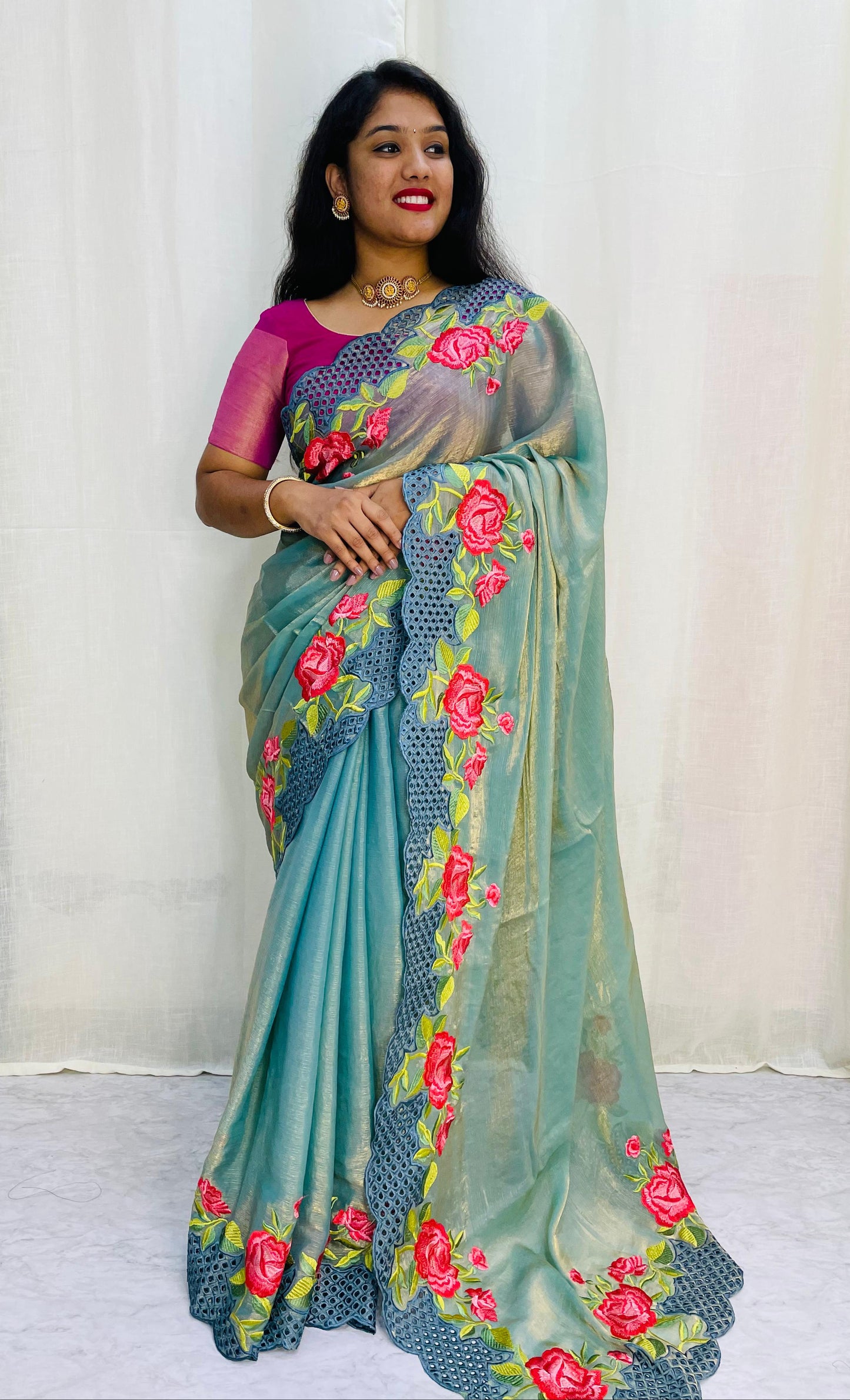 షిమ్మర్ టిష్యూ కట్వర్క్