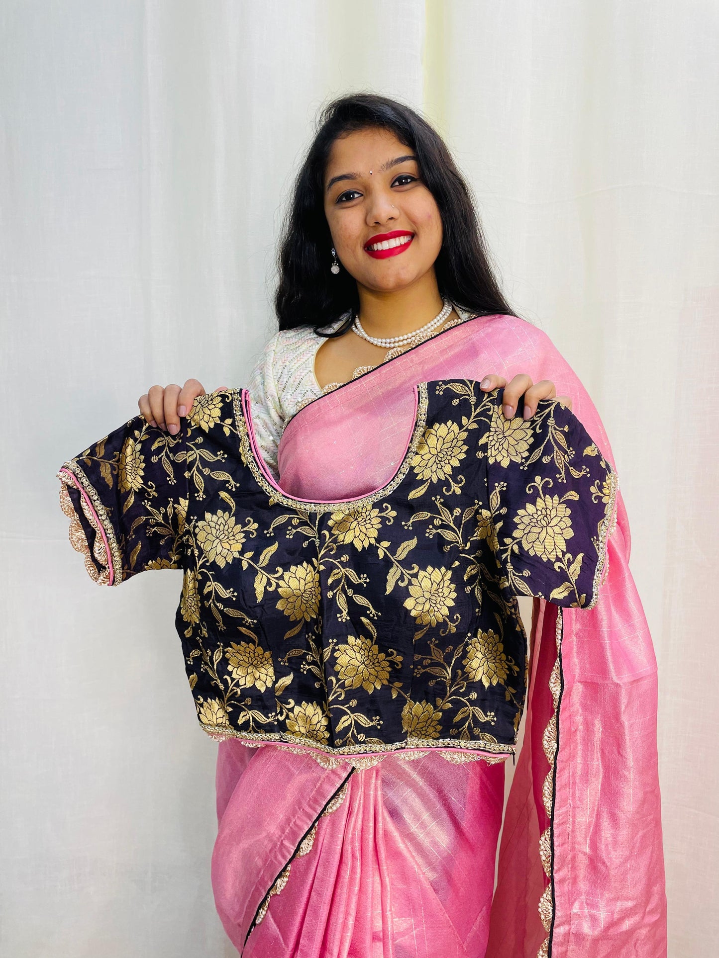 మూంగా టిష్యూ పట్టు