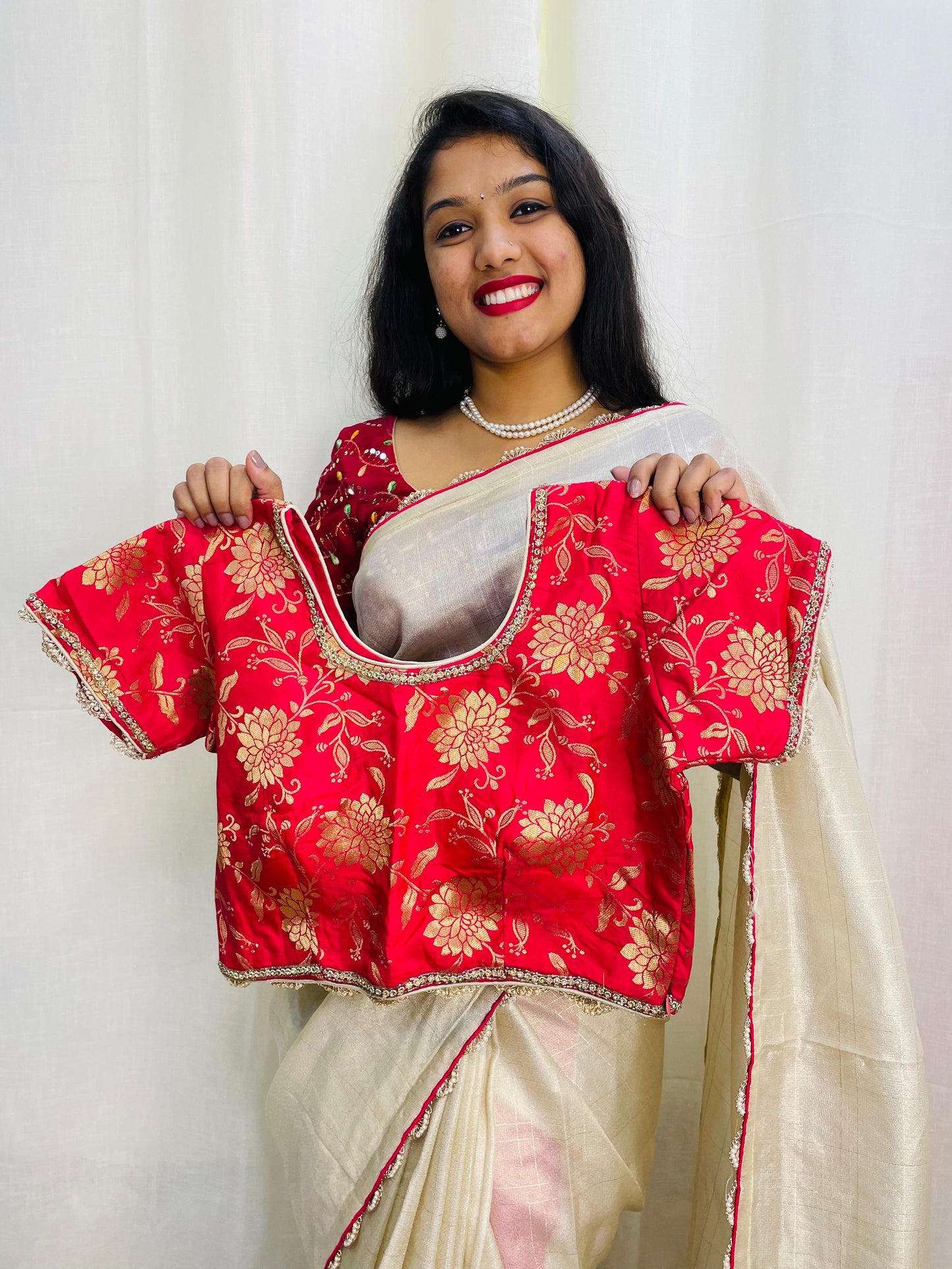 మూంగా టిష్యూ పట్టు