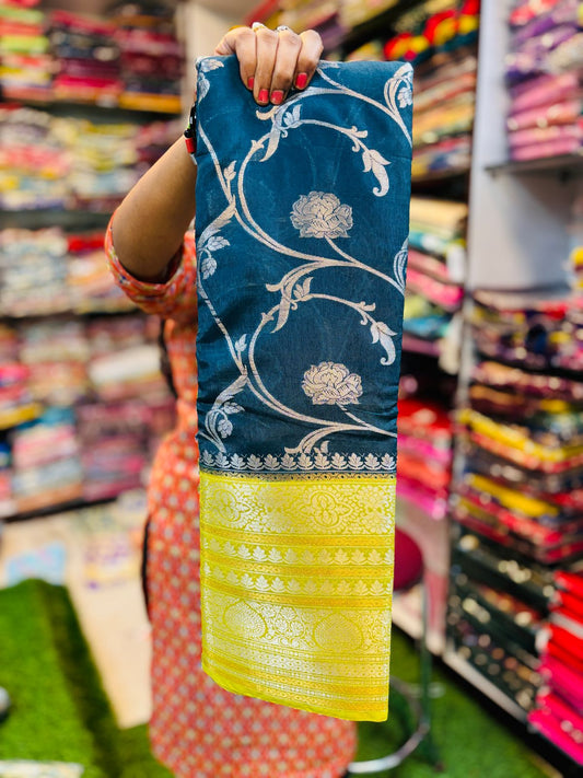 Gadwal Pattu weaving saree