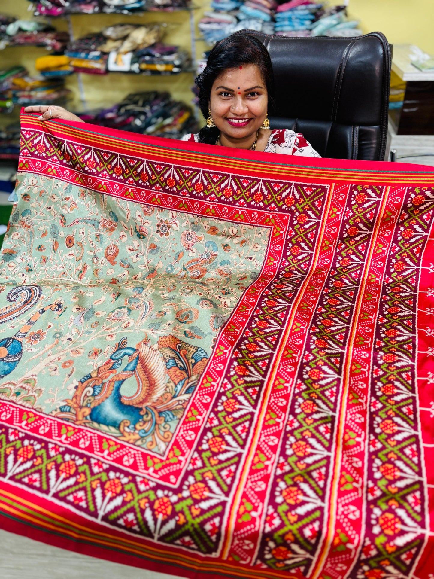 Rajkot Patola Silk Sarees
With Kalamkari Design
With hand oven tussles
Highlights with patola borders