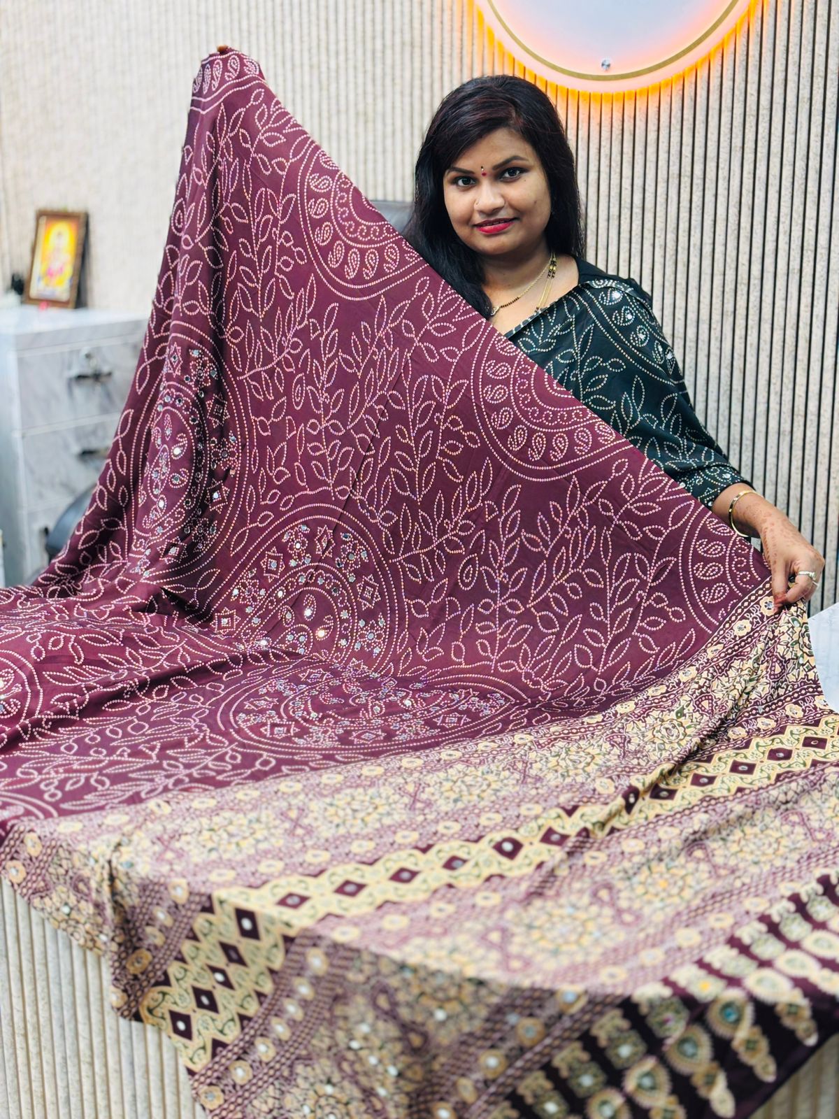 Azrak with real mirror