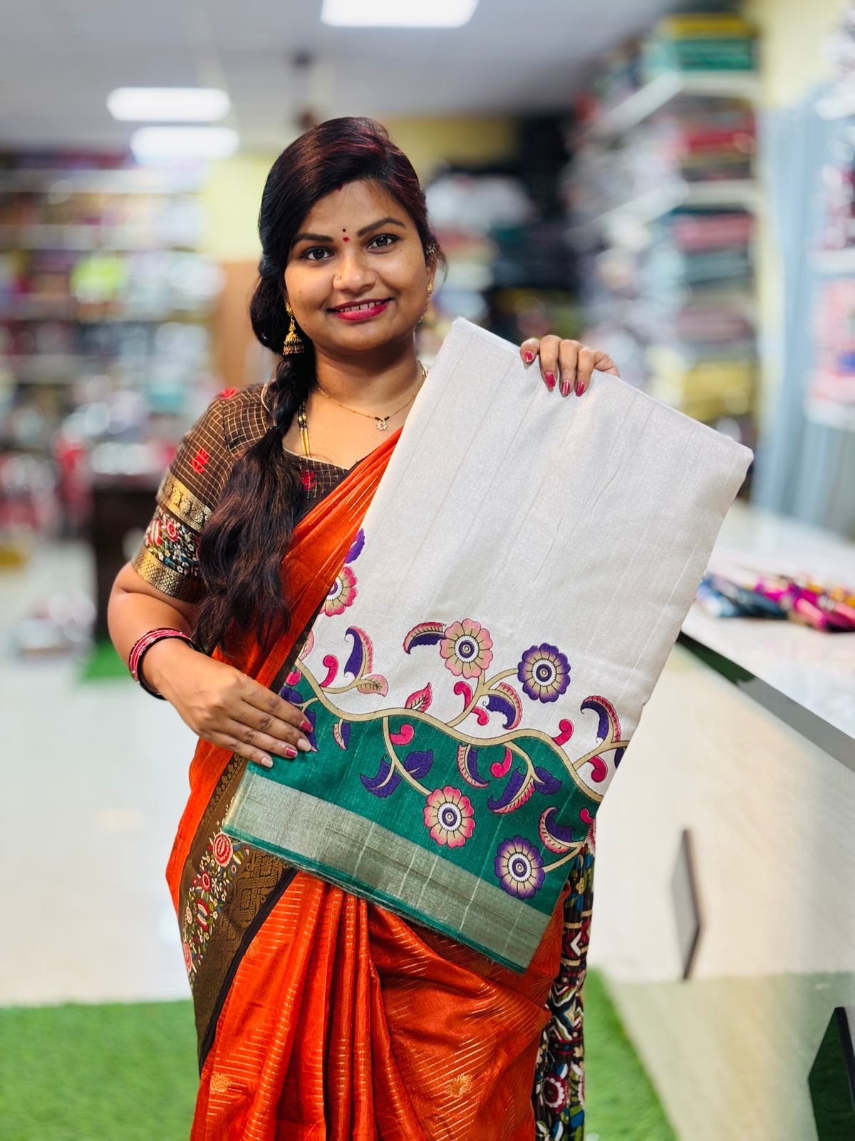 Mashroom Silk Sarees ( unstitched )