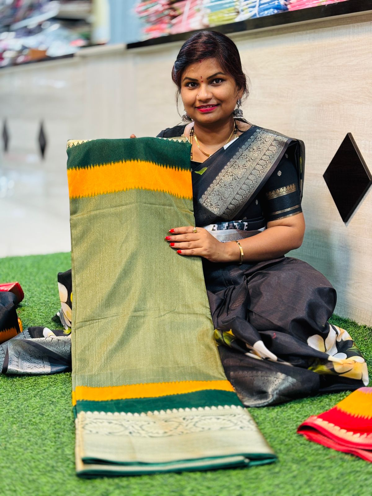 Multi Dola Kanchi weavings