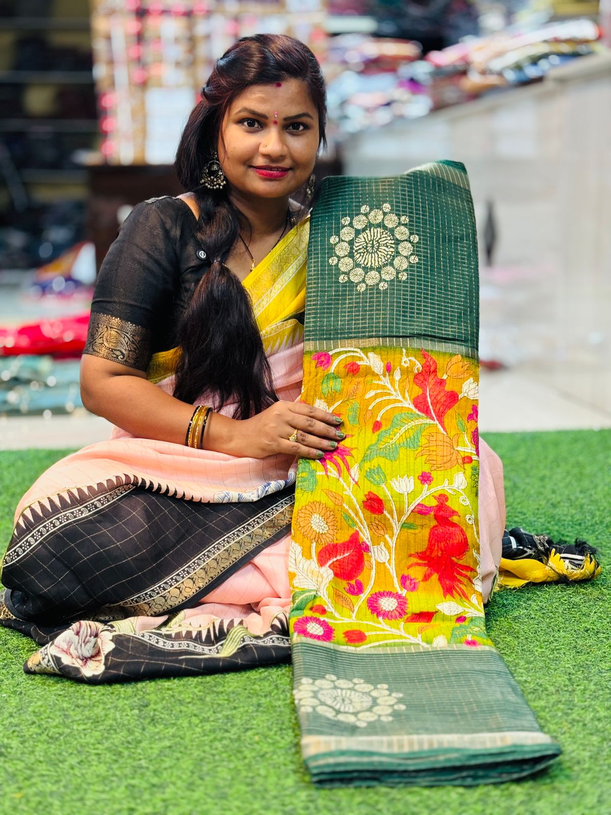 Crepe silk Center design