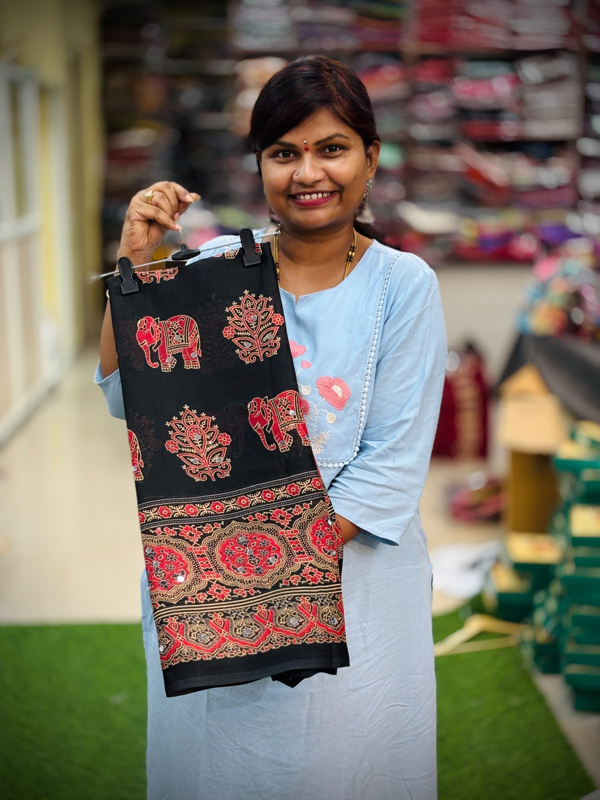 Azrak Elephants Sarees Black