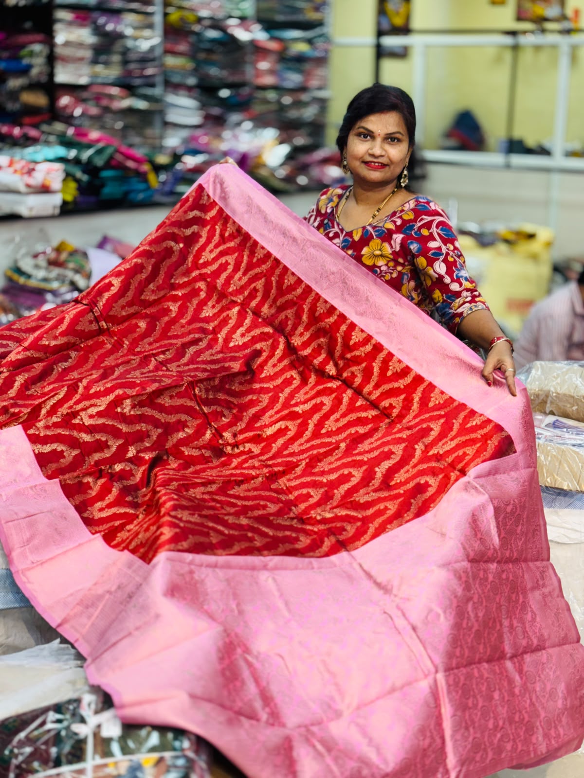 Necklace Banarasi Pattu Sarees Red