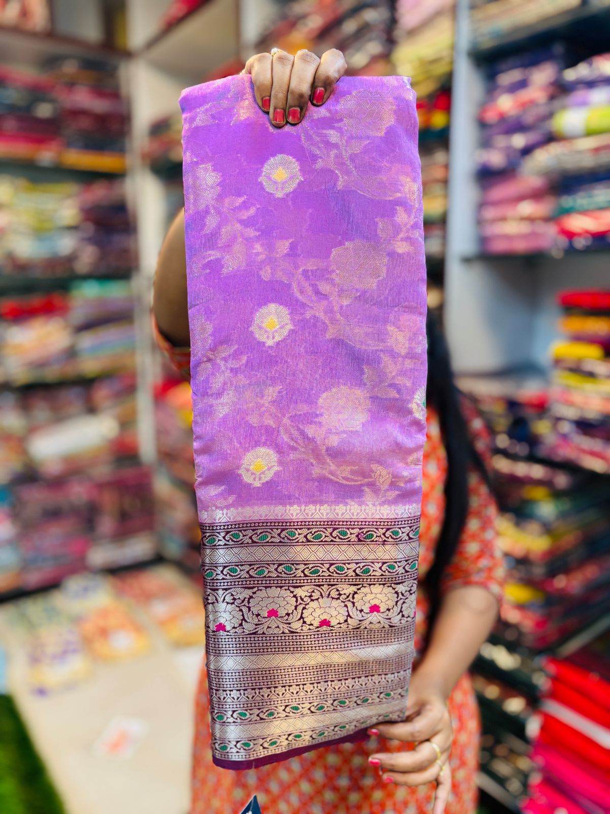 Gadwal Pattu weaving saree