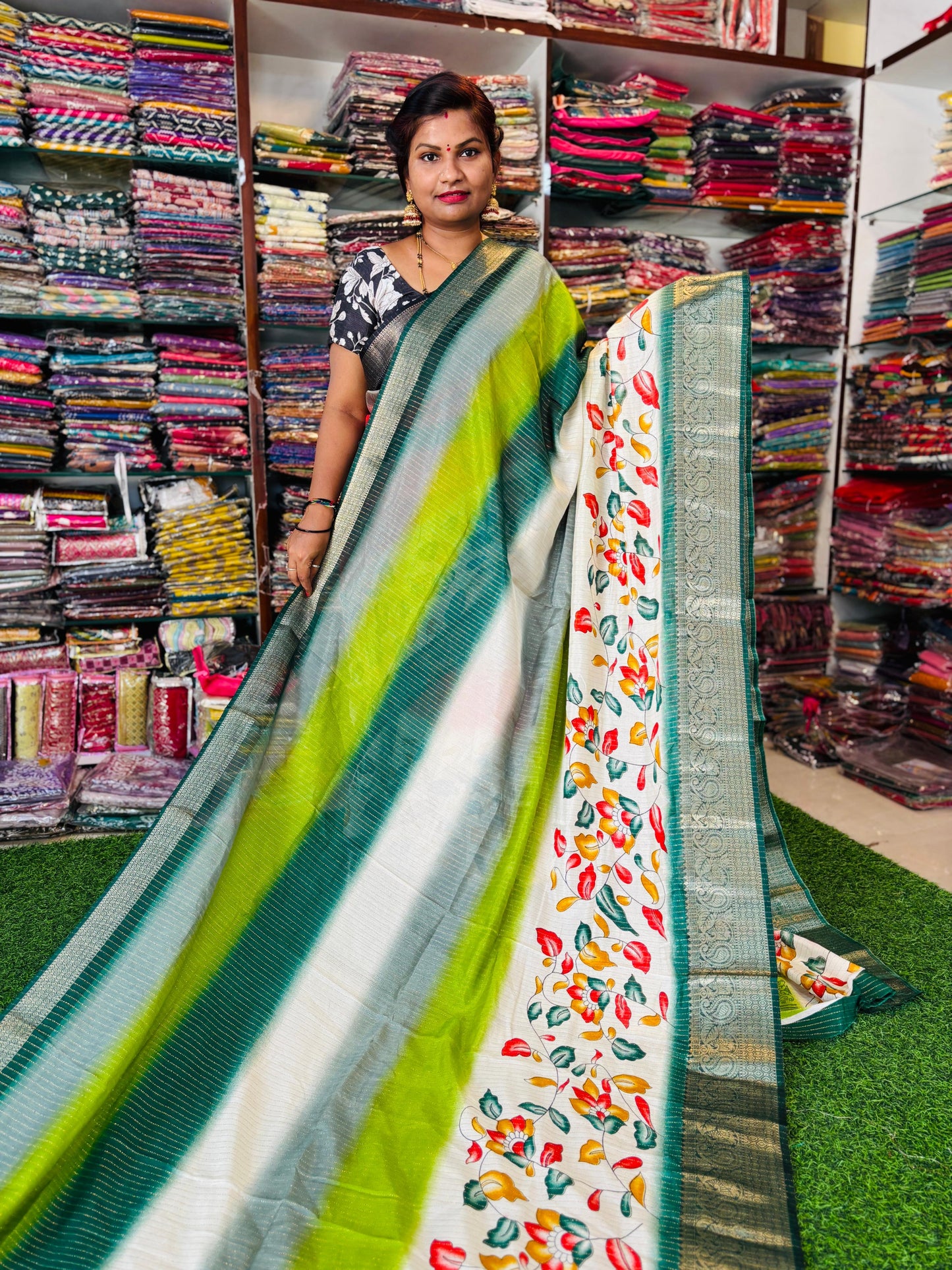 మల్టీ కలర్ క్రేప్