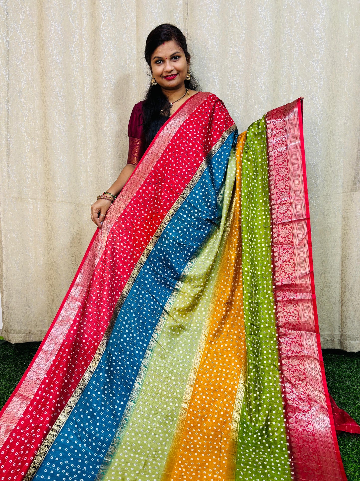 బహుళ వర్ణ డోలా క్రేప్ సిల్క్