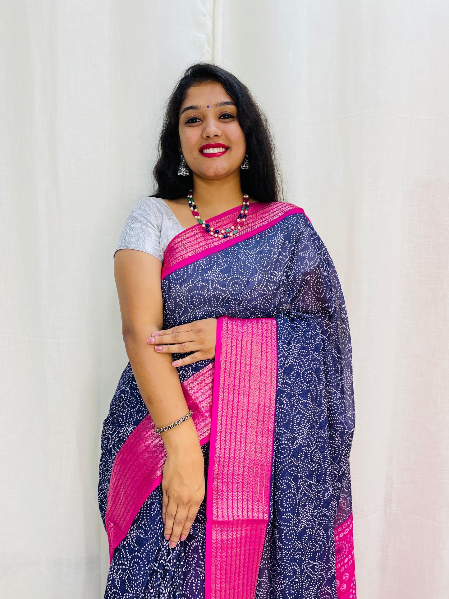 ಡೋಲಾ ಕ್ರೇಪ್ ಸಿಲ್ಕ್ ಸೀರೆ