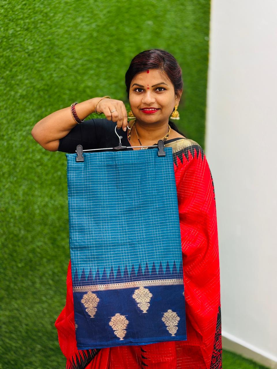 Semi Gadwal Pattern Soft Silk