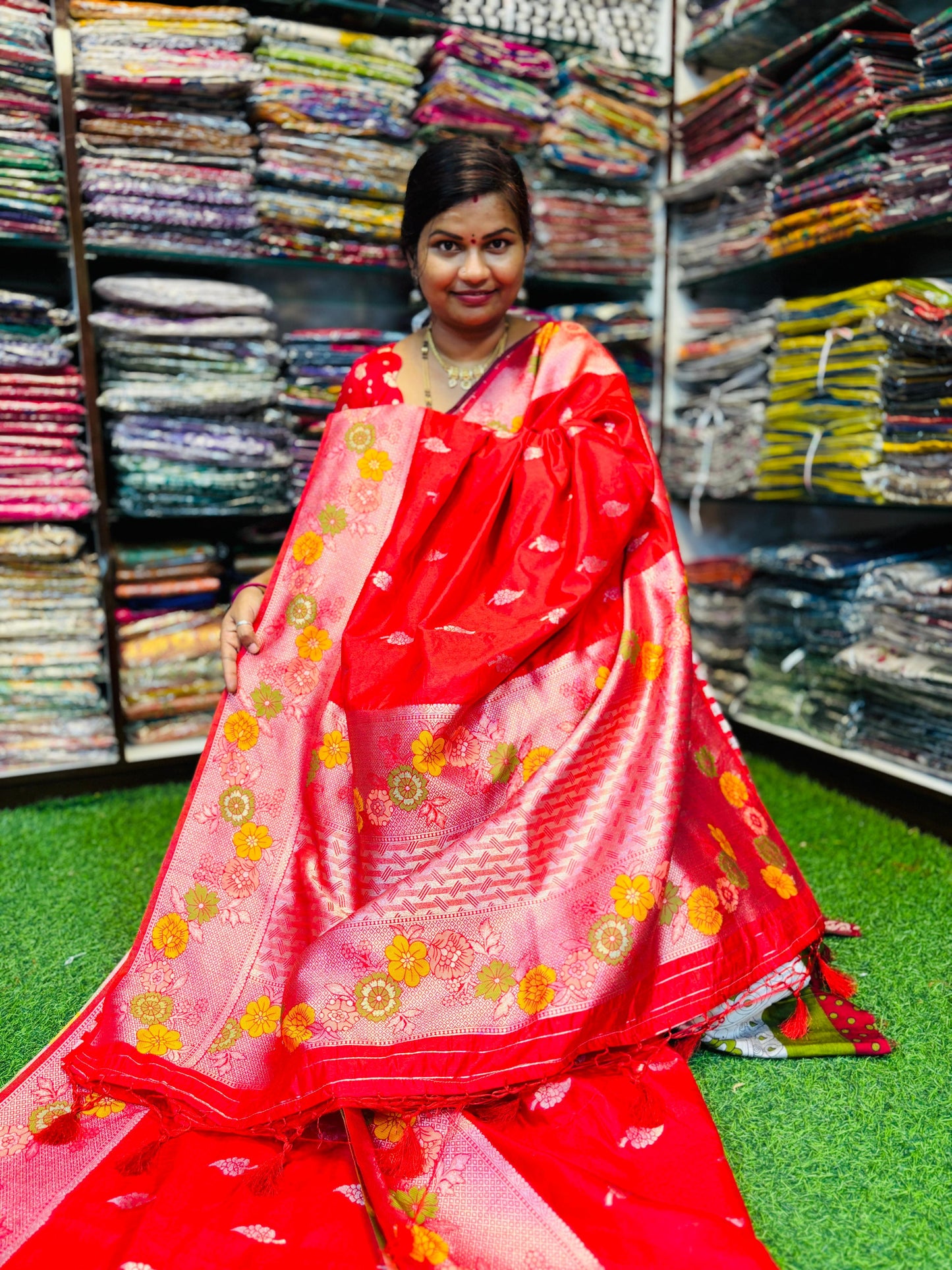 Red Banarasi meenarakari weavings