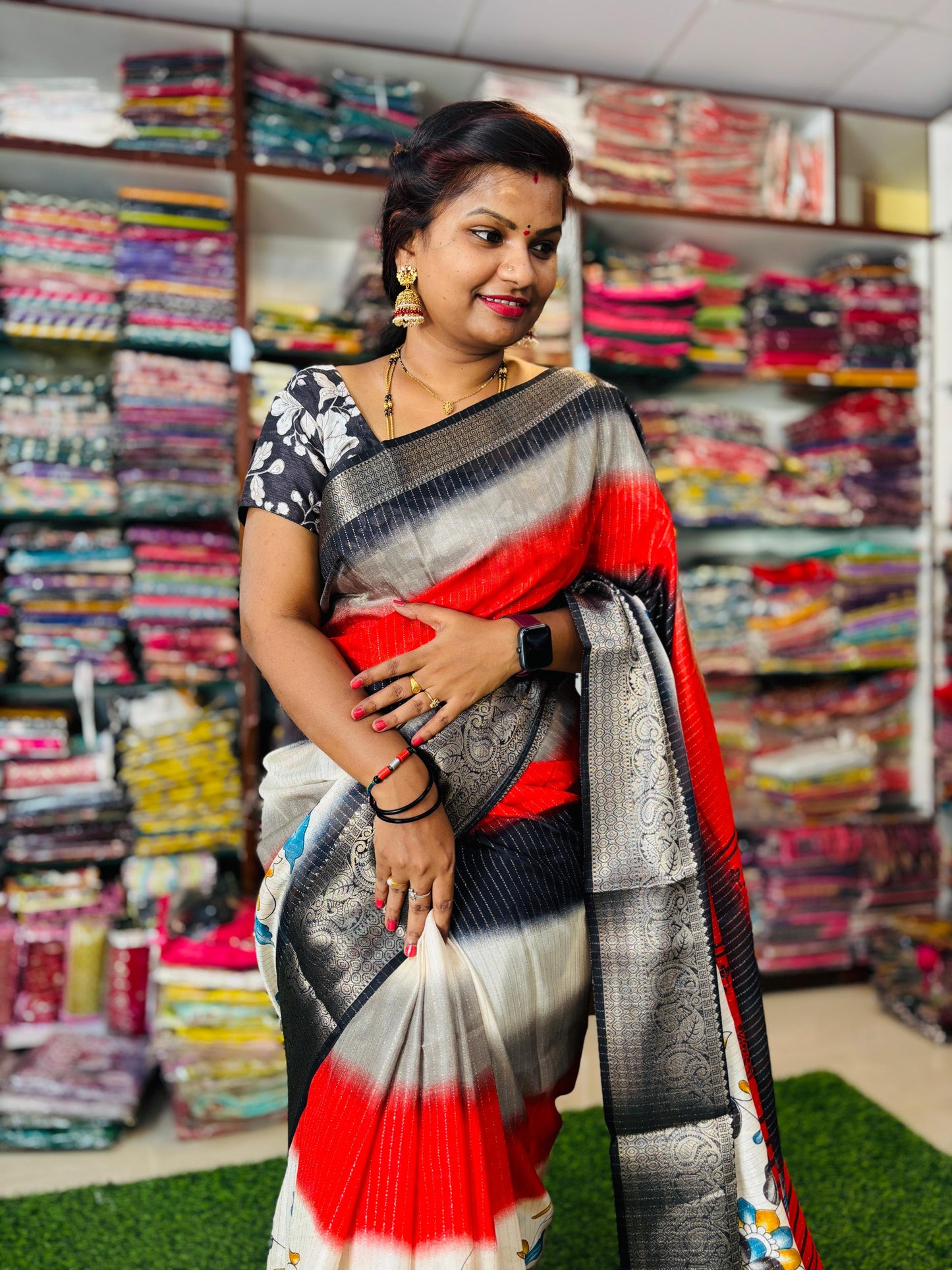 మల్టీ కలర్ క్రేప్