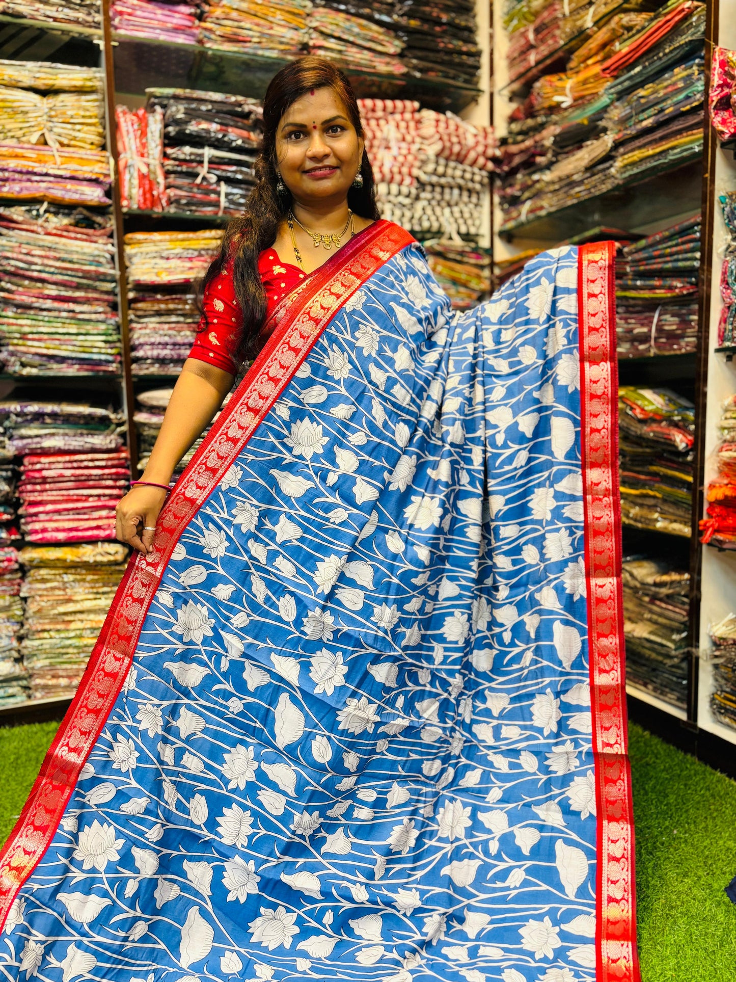 Maheswari silk with tulip designs