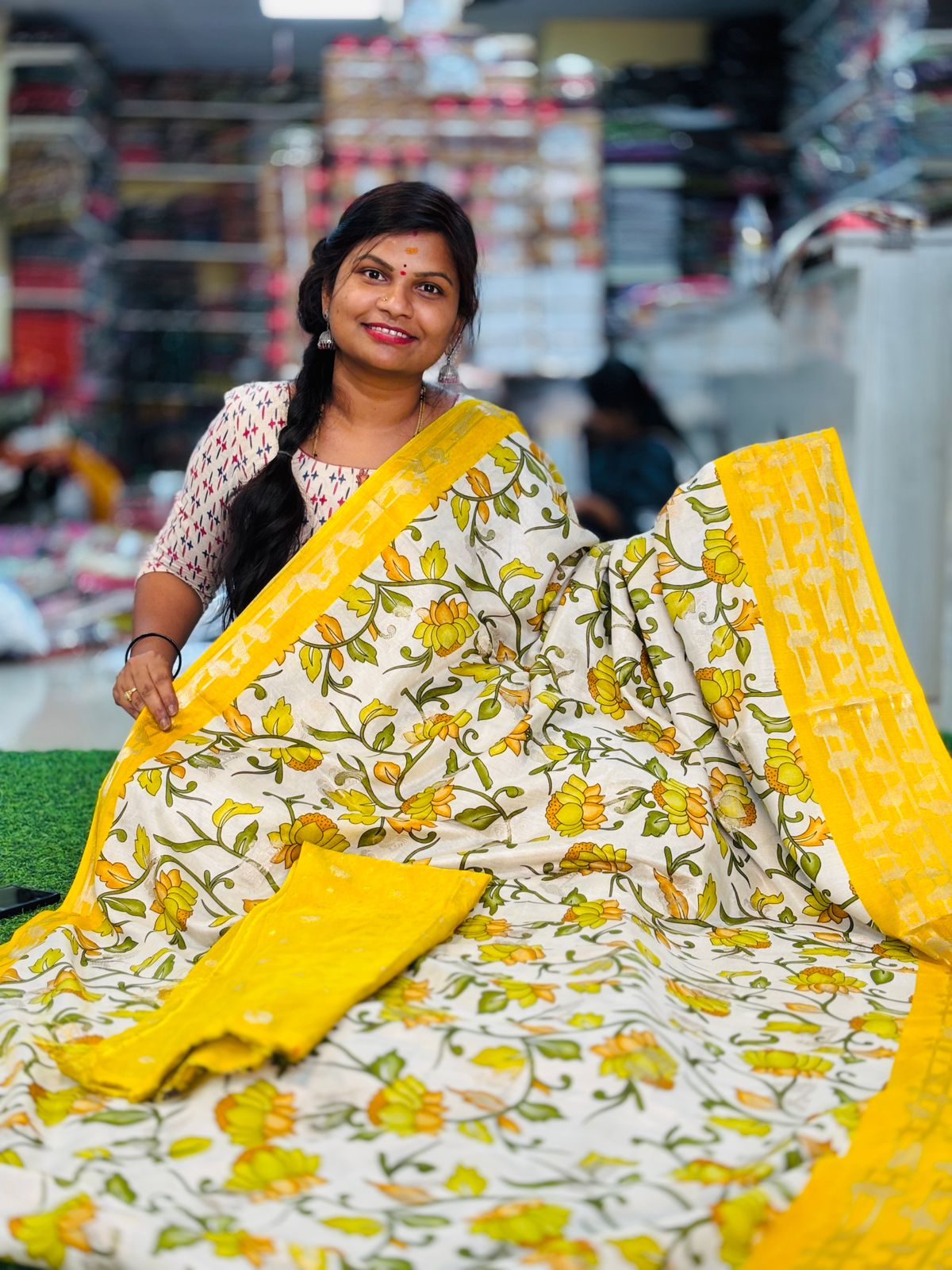 Premium Mangalagiri Pattu