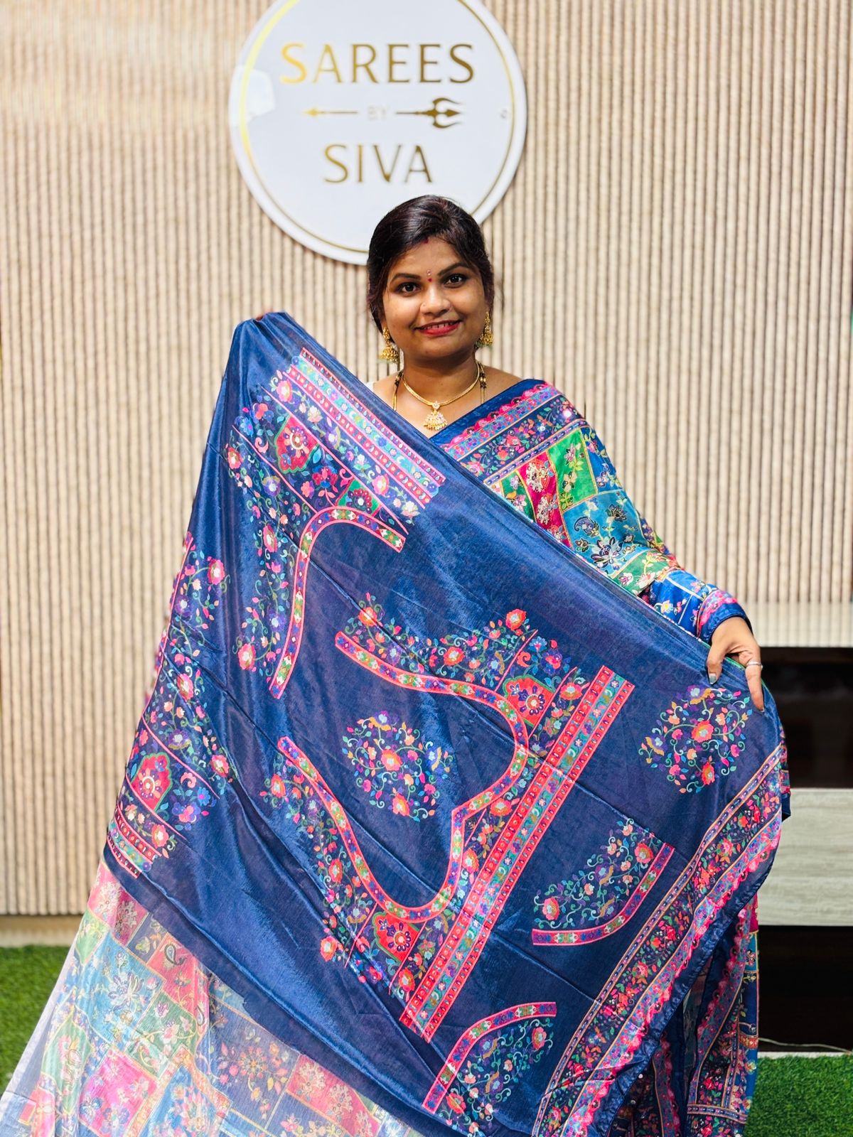 Laya Azrak Crepe Saree