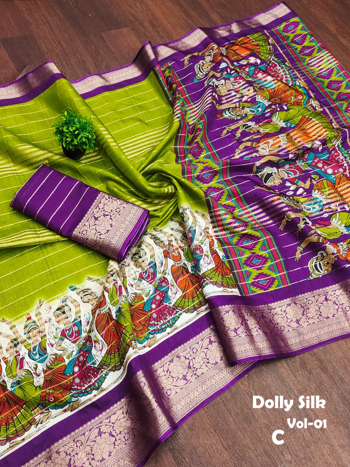 Premium Mangalagiri Kathakali sarees
