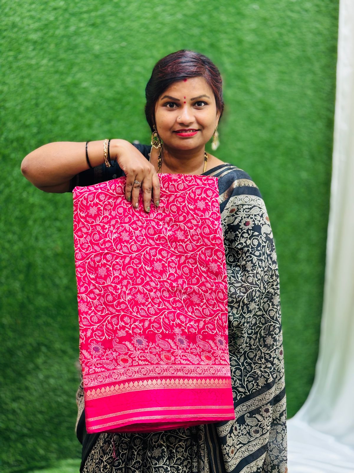 Azrak silk