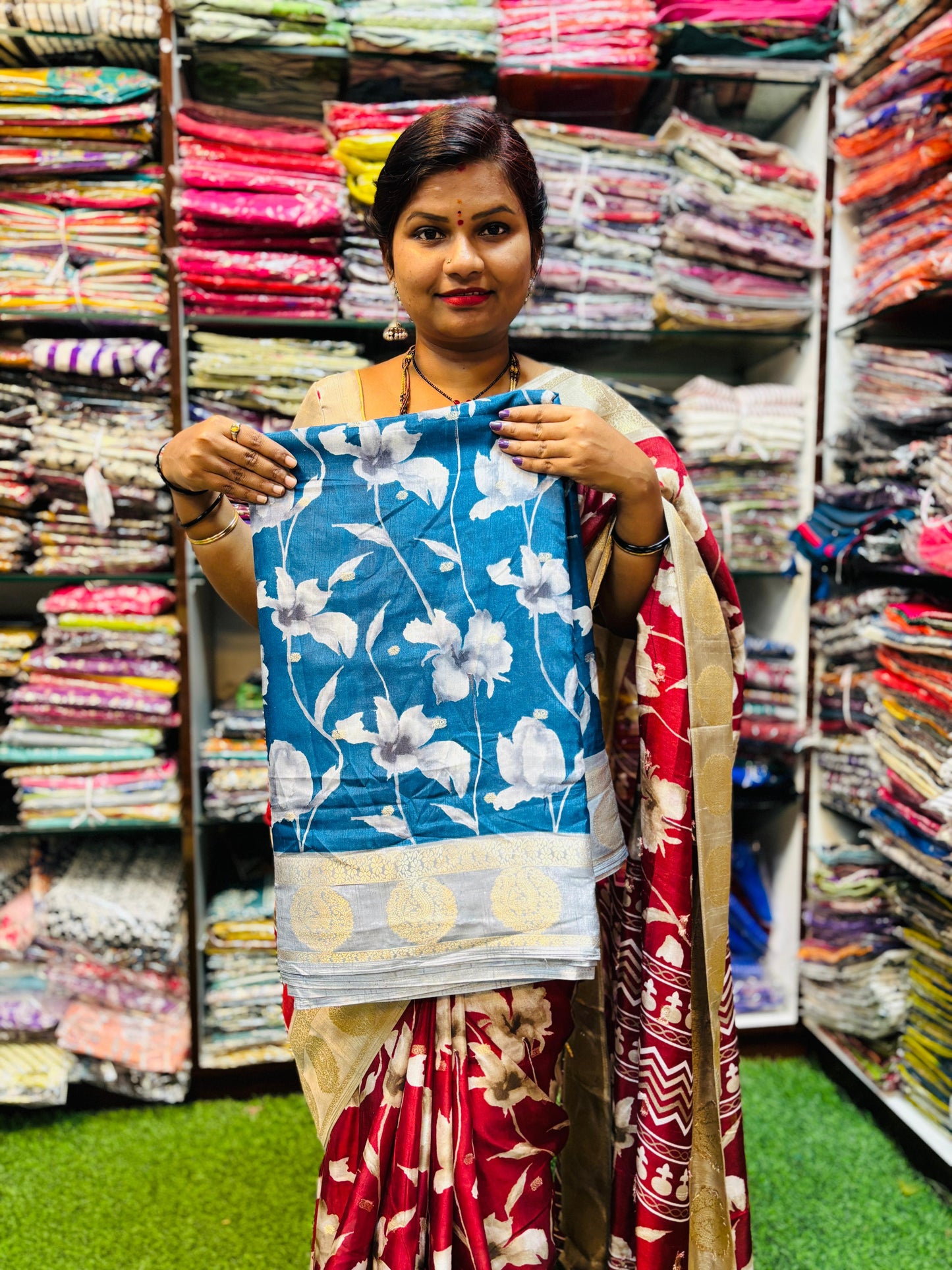Mangalagiri Peacock Border