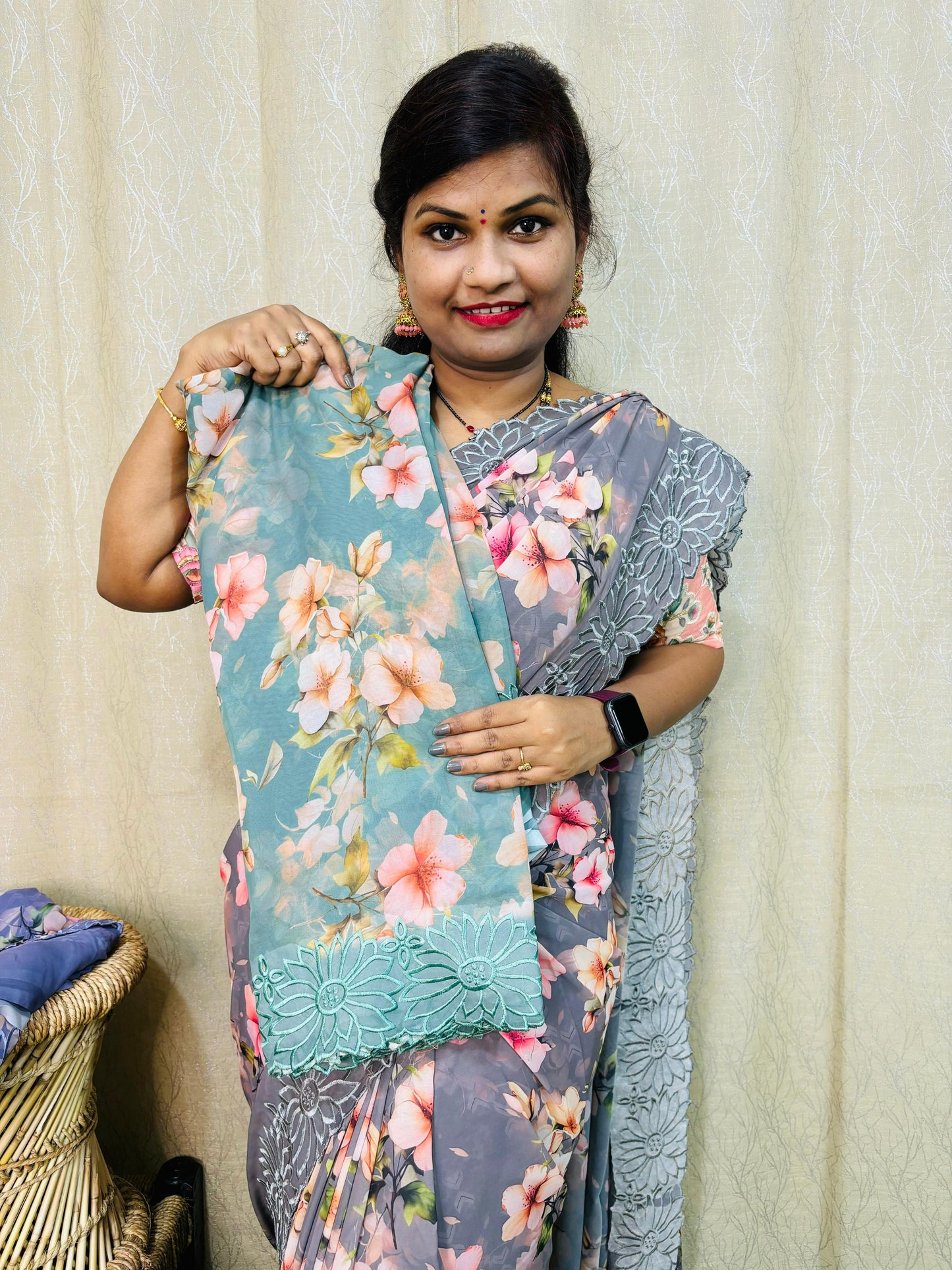 ಜಾರ್ಜೆಟ್ ಹೂವಿನ