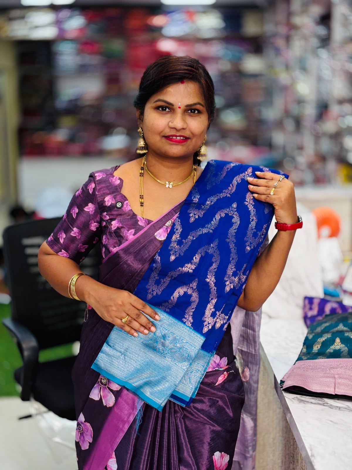 Necklace Banarasi Pattu Sarees