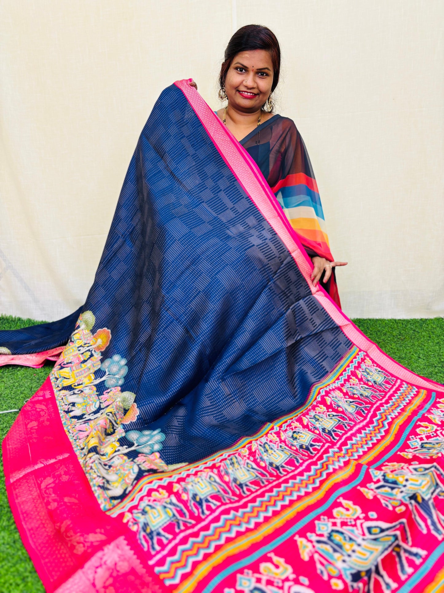 ಅಂಬಾರಿ ಥೀಮ್ ಕ್ರೇಪ್ ಸಿಲ್ಕ್