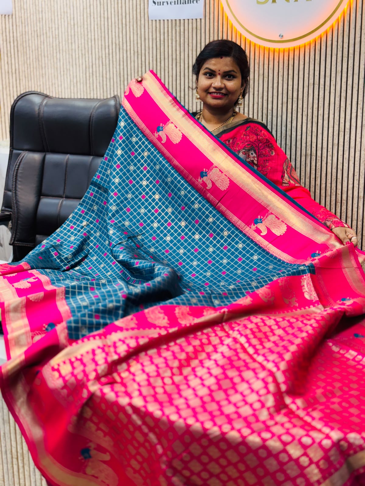 Vintage semi Gadwal  Peacock borders  Floweral Embroidery