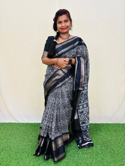 Azrak Dola Silk Saree