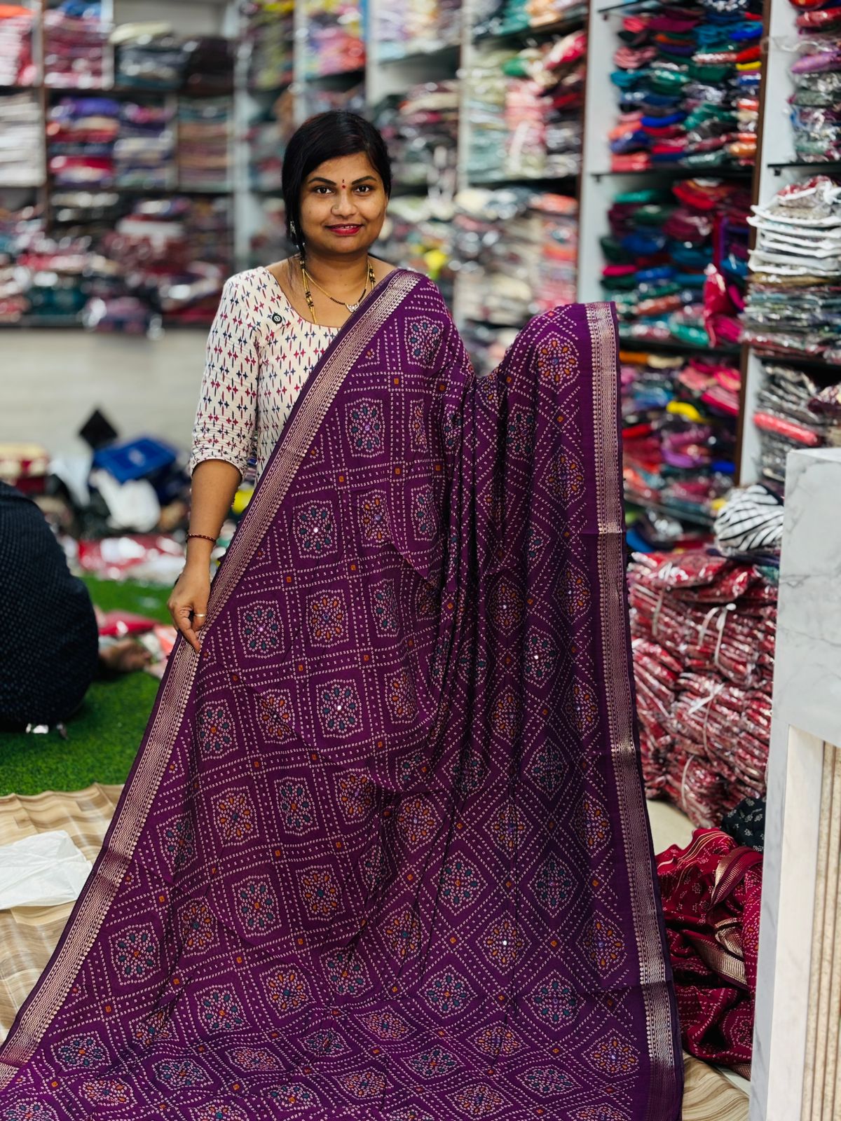 Maheswari Bandini Sarees