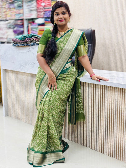 Patola Pochampally Crepe Saree