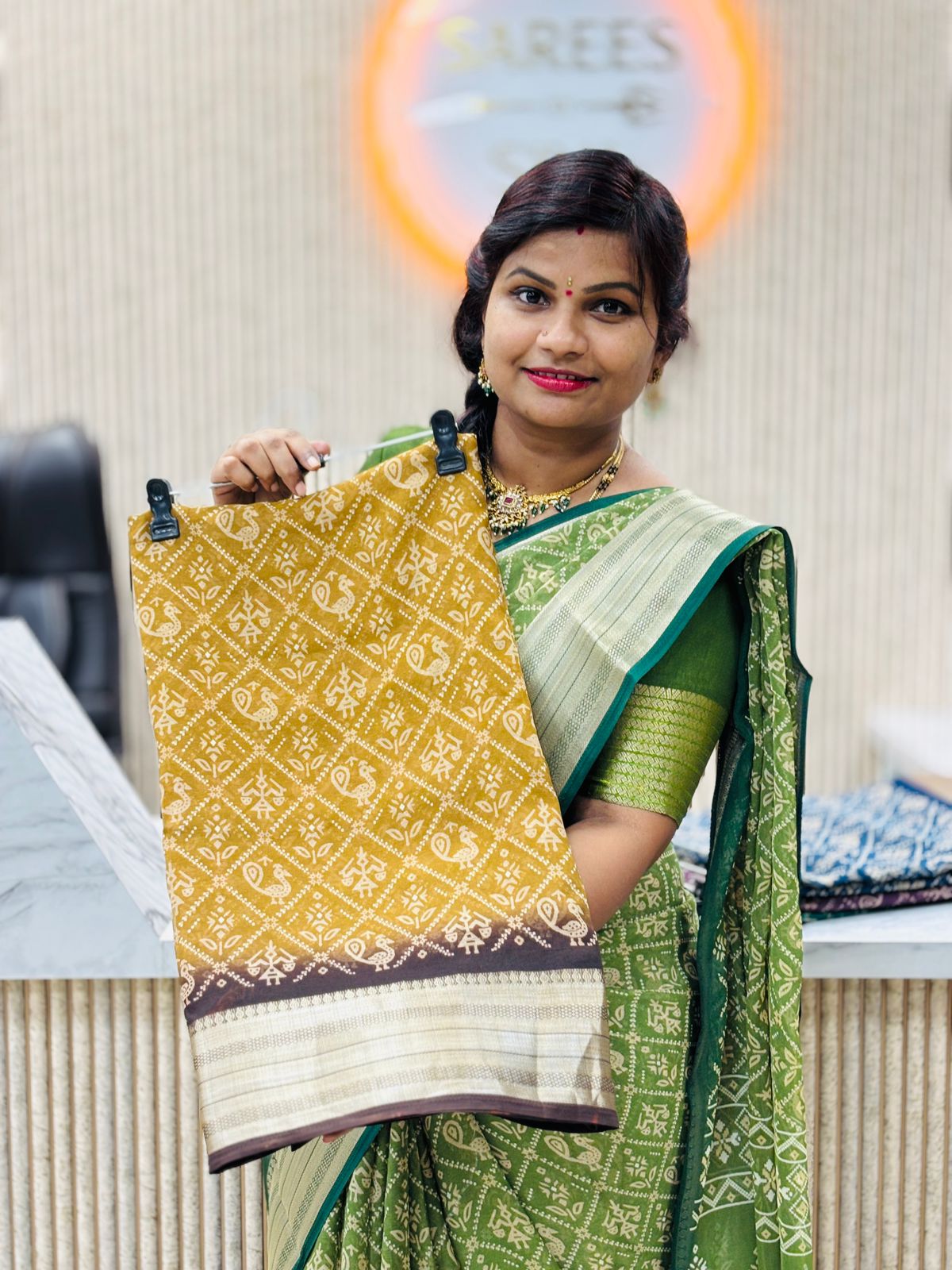 Patola Pochampally Crepe Saree