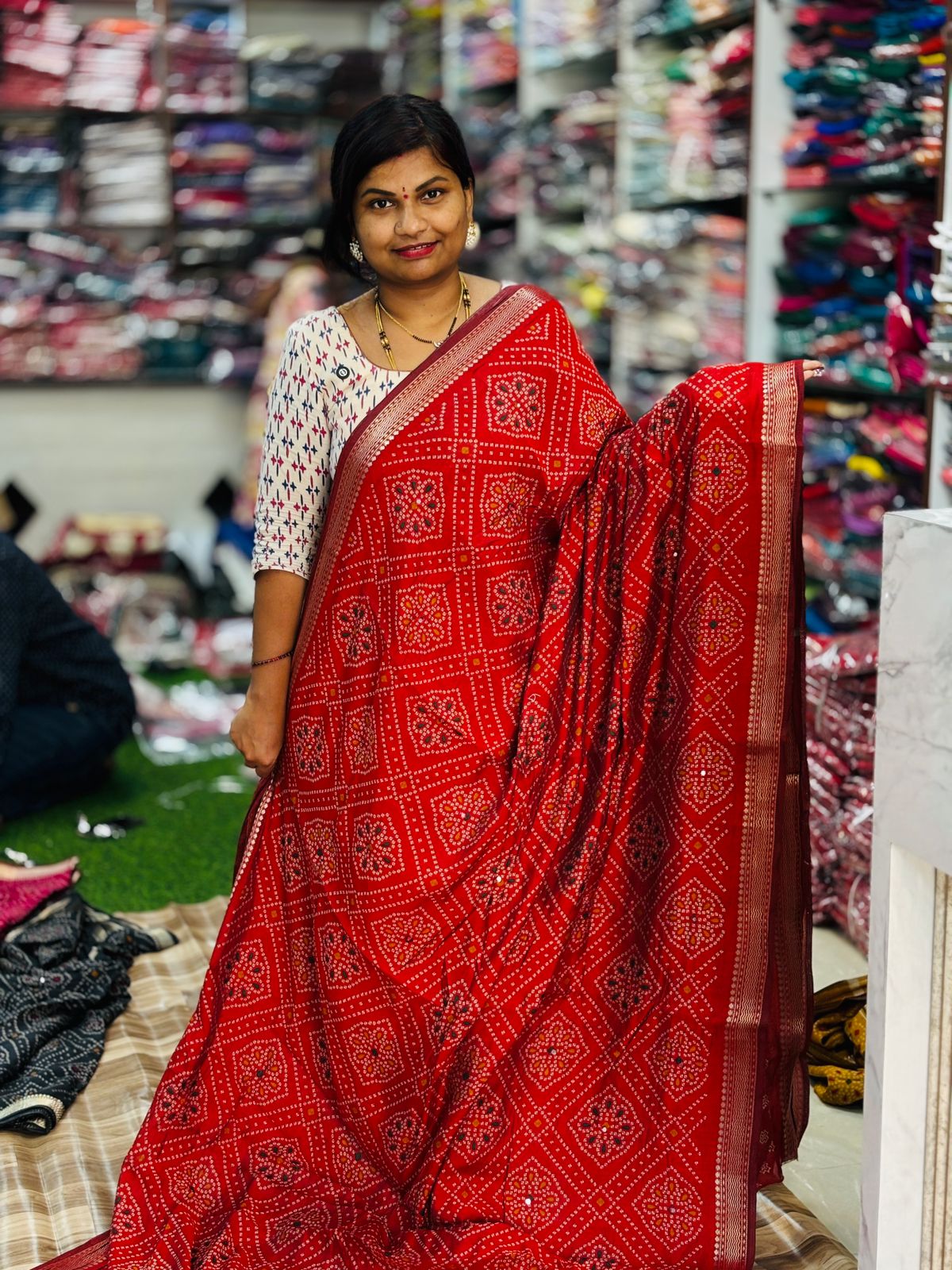 Maheswari Bandini Sarees