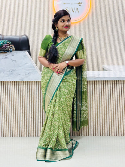 Patola Pochampally Crepe Saree