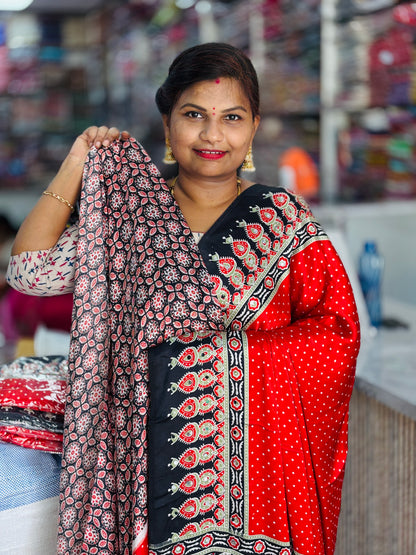 Azrak in crepe