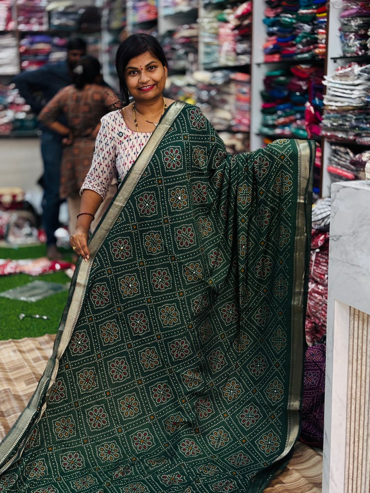 Maheswari Bandini Sarees