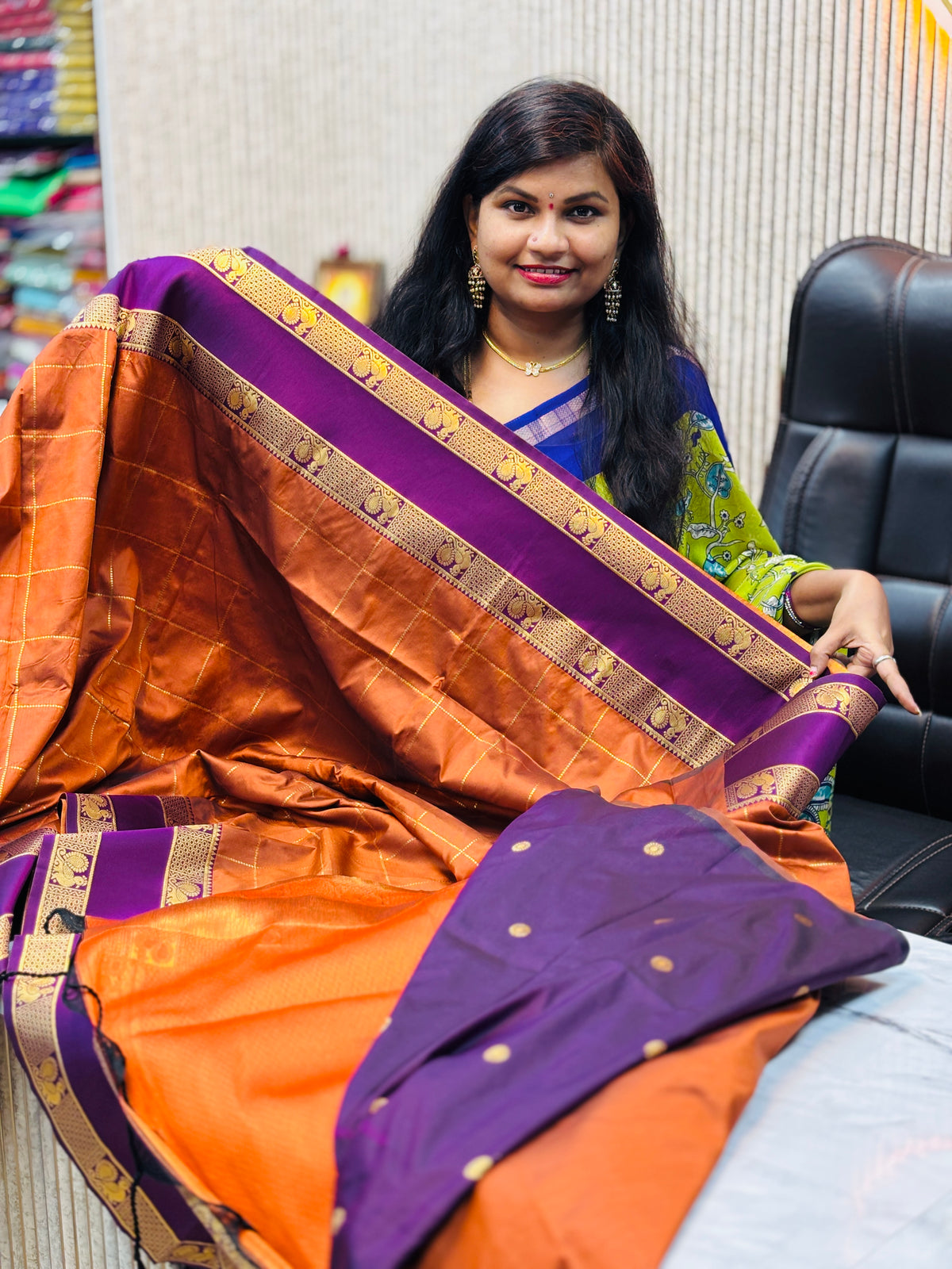 Rust Gadwal Pattu Saree