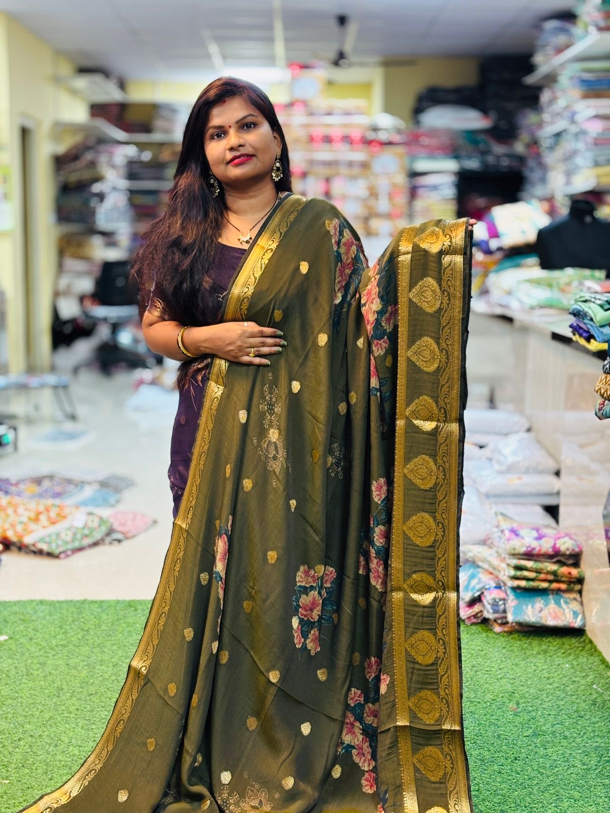 Crepe Silk Sarees ( unstitched )