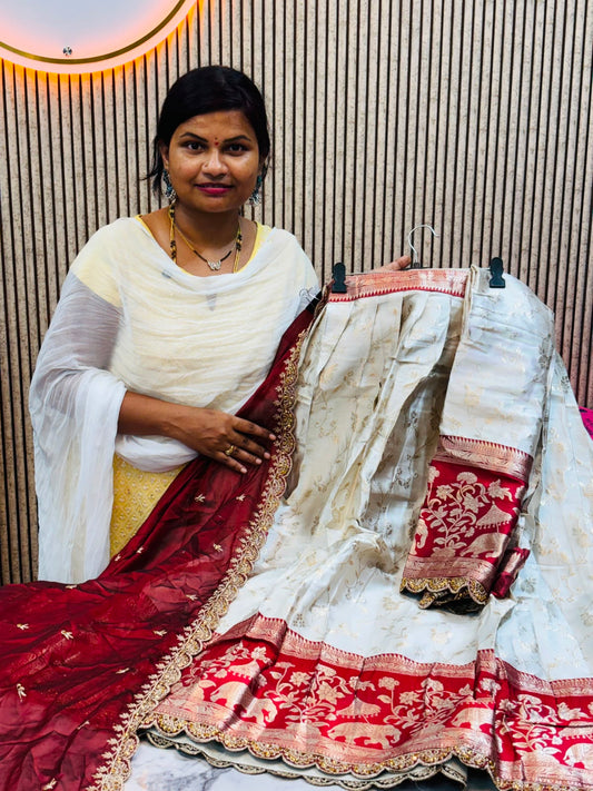Half white spl lehangas