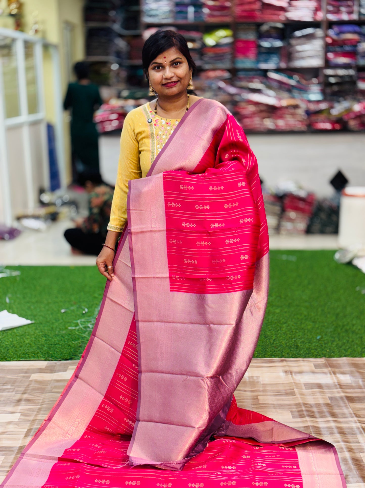 Banarasi Katan Pattu
