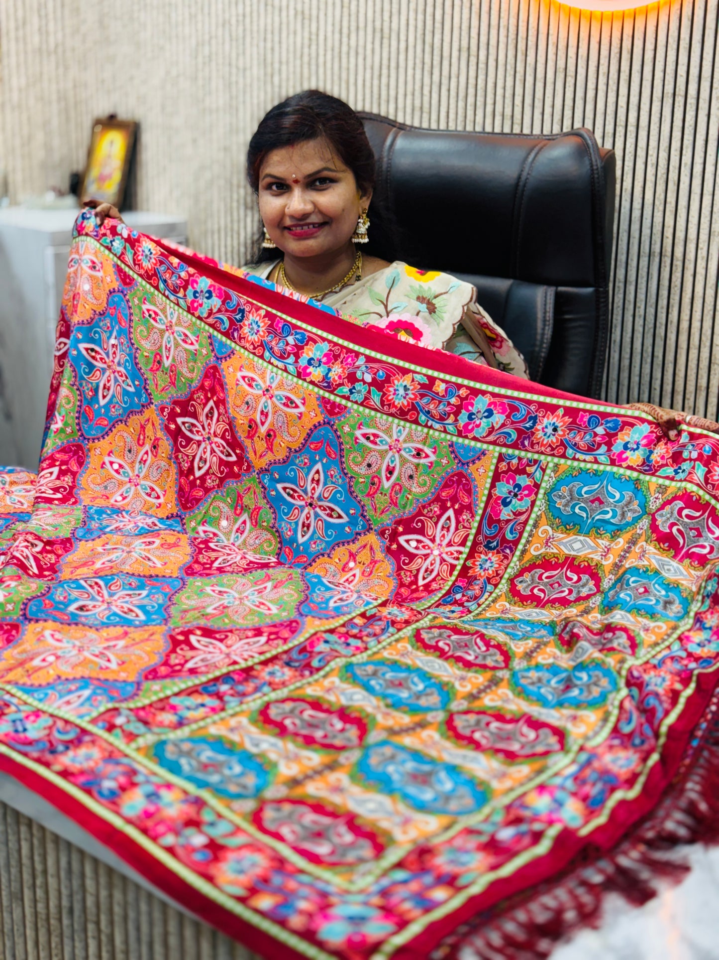 Azrak chinnon Real mirrors saree