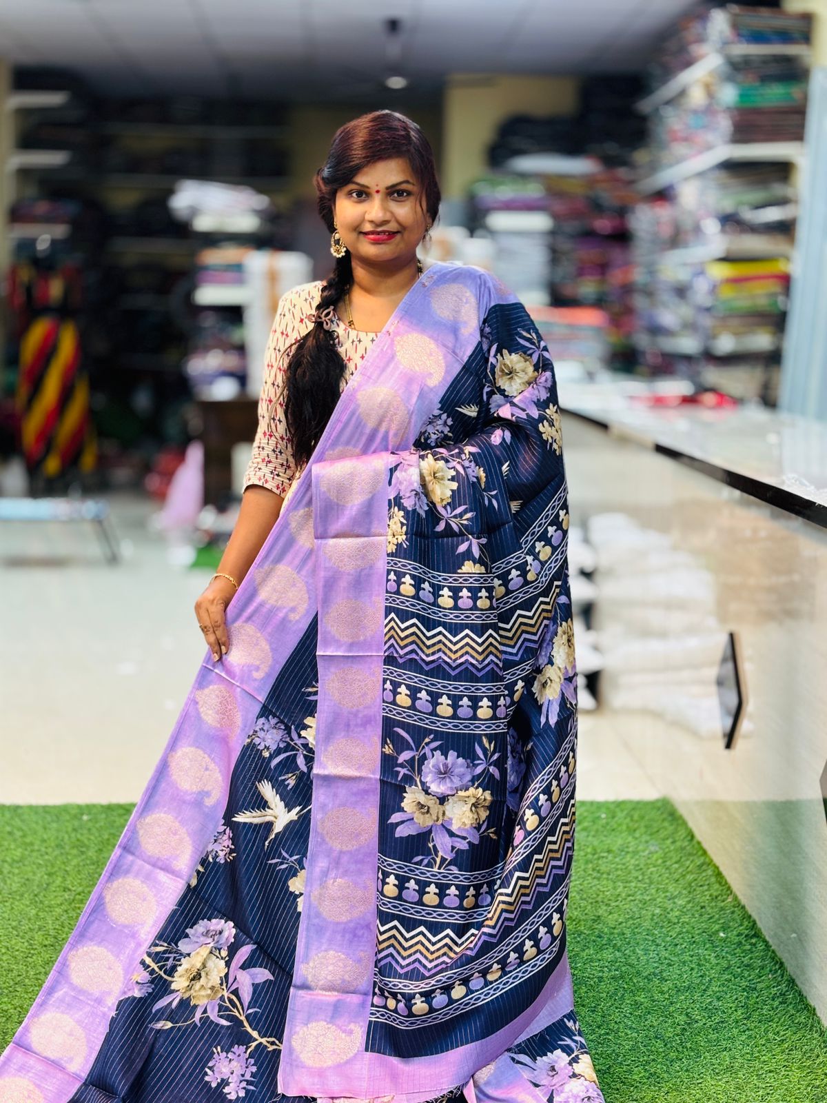 Mango Kanchi silk 
Weaving borders 
Allover digital prints