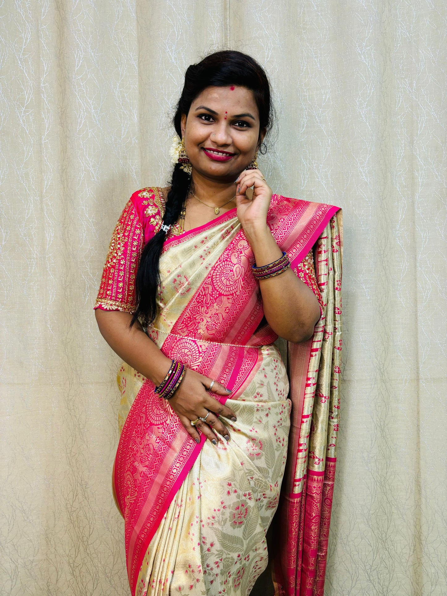 Kanchi Pattu Semi